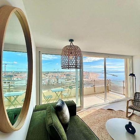 La Sainte Tour Apartment วัลราส์-ปลาจ ภายนอก รูปภาพ